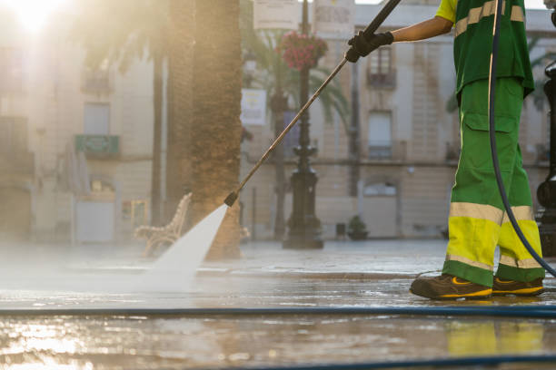 Best House Exterior Washing  in Mbria, CA